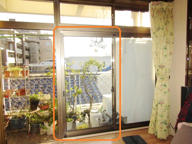 名古屋市昭和区　 掃出し窓　カバー工法